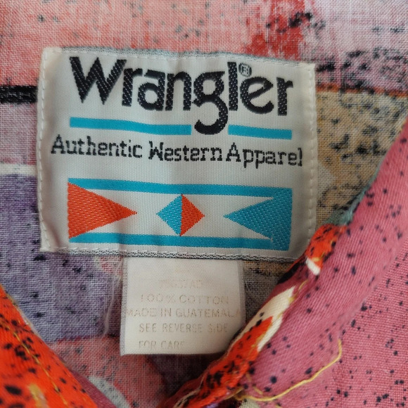 Wrangler Authentic Western Apparel Aztec Button Down Long-sleeved Shirt Size L - Picture 9 of 9